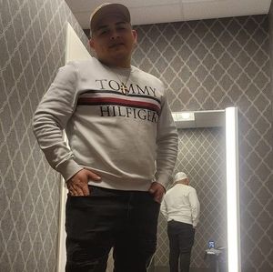 Meet your Posher, Ulises